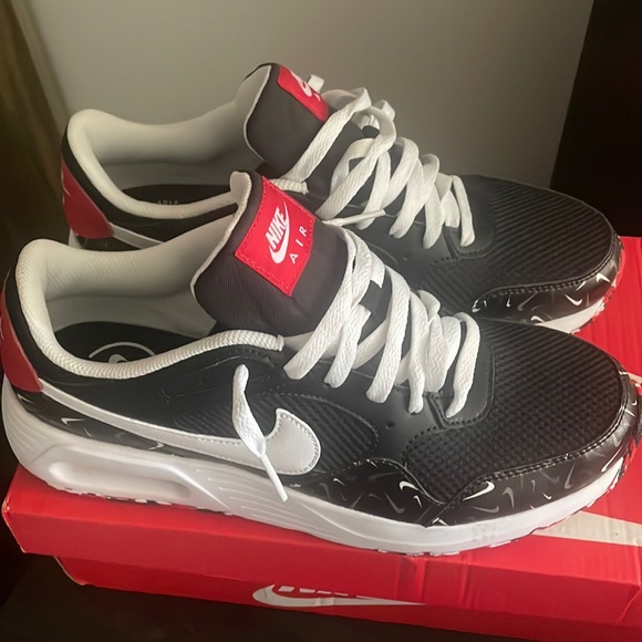 Multicolor Swoosh Air Max 90 for sale. Never worn and good as new. - Picture 5 of 5